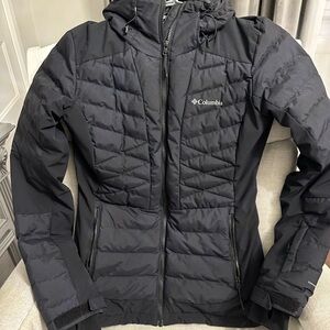 Columbia Women's Black Jacket